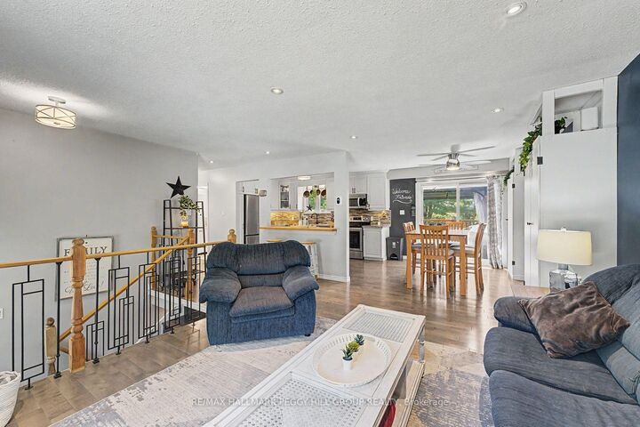 Property Photo:  11 Harriet Street  ON L0K 1E0 