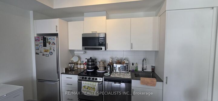 Property Photo: 412 Silver Maple Road 206 ON L6H 7X8