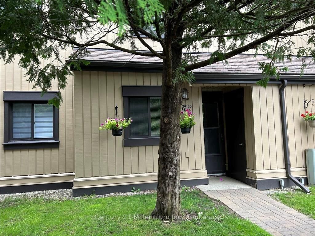 Property Photo: 185 Escarpment Crescent ON L9Y 5B4