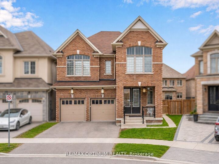 Property Photo: 30 Wheatberry Crescent ON L6R 4A1