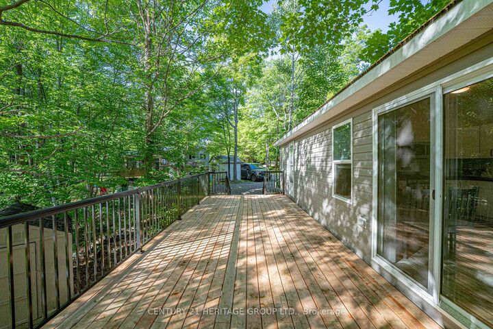 Property Photo: 202 Hidden Glen Road 94 ON L0K 1S0