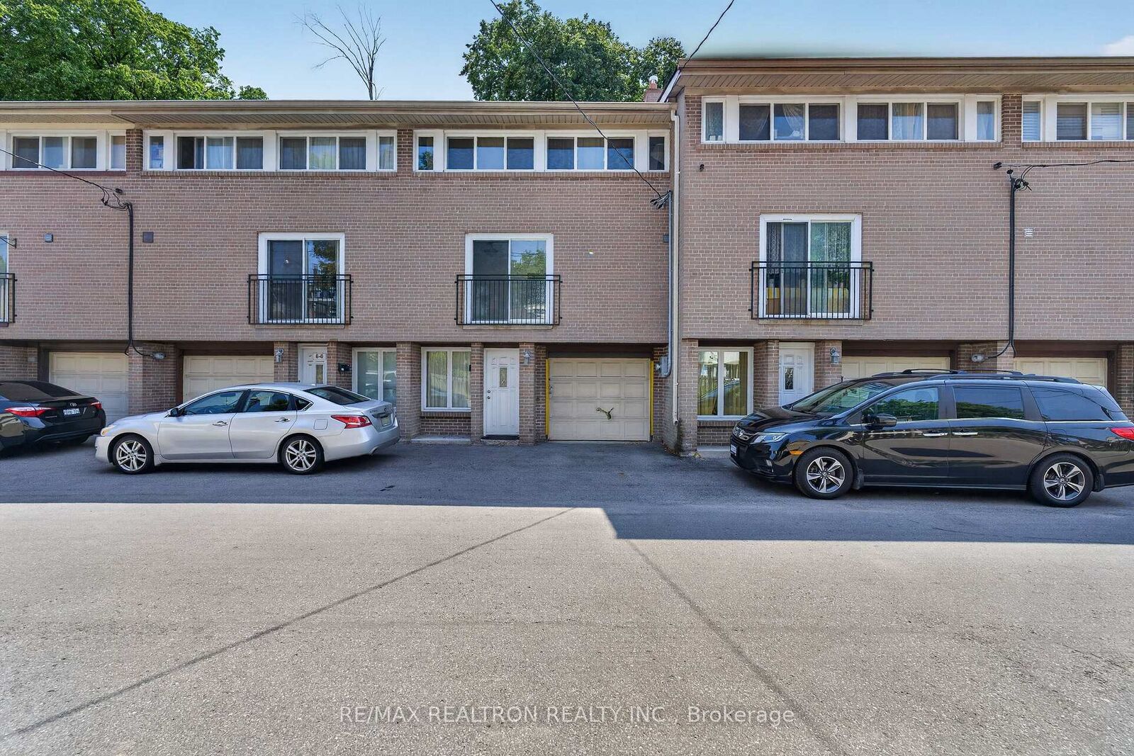 Property Photo:  6 Sentinel Road 5  ON M3J 3T7 