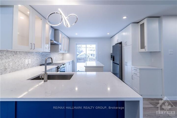 Property Photo:  759 Adams Avenue  ON K1G 2Y1 