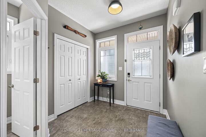 Property Photo: 1530 Albany Drive ON K7P 0L6