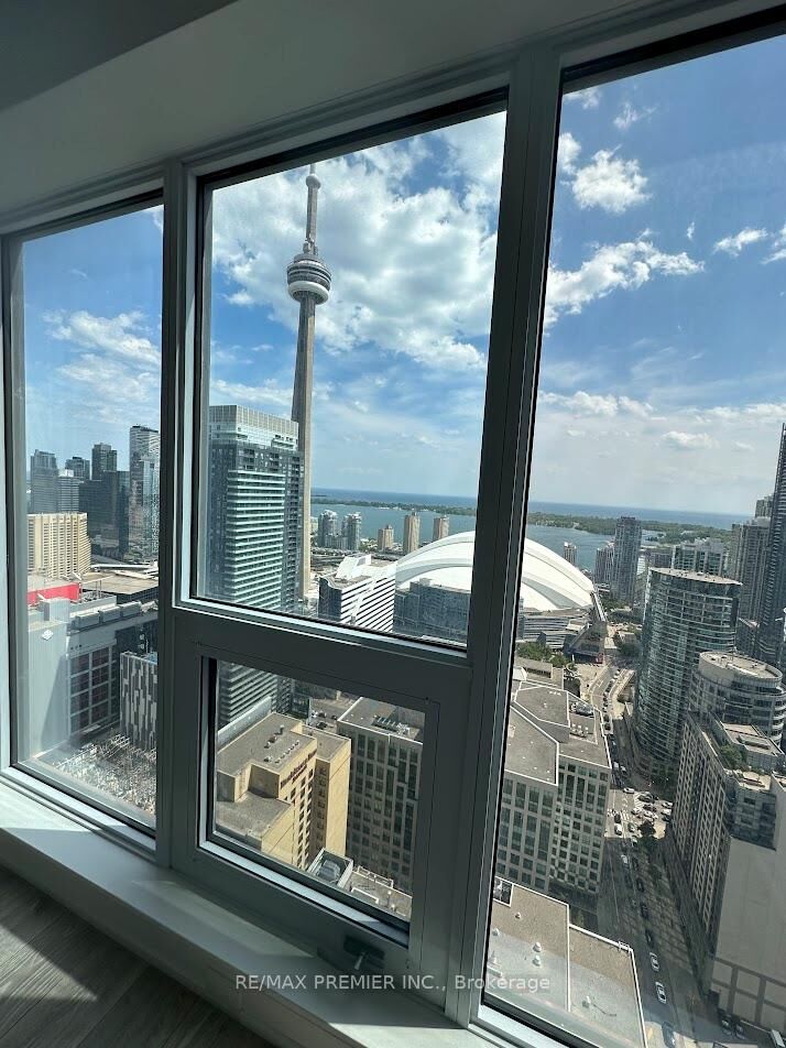 Property Photo:  55 Mercer Street 4601  ON M5V 0W4 