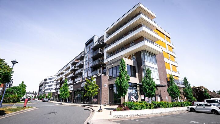 Property Photo: 967 Whirlaway Cres #412 BC V9B 0Y1