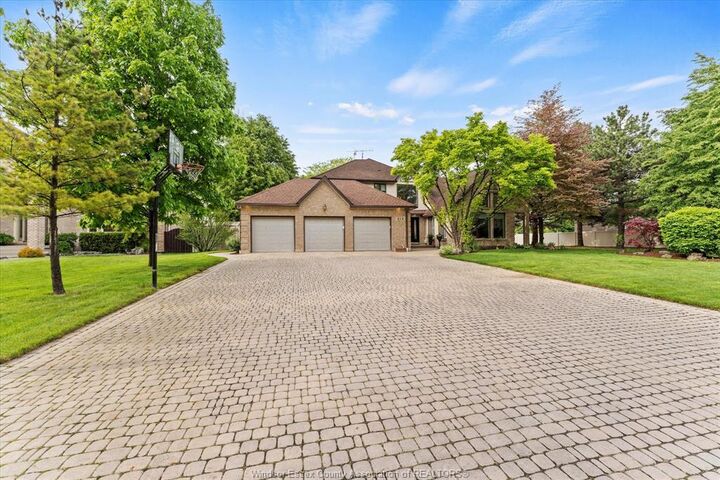 Property Photo: 414 Chambers ON N8N 4T5