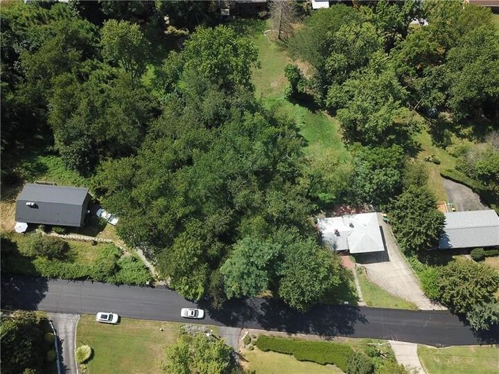 Property Photo: 614 Orchard Hill Dr PA 15238
