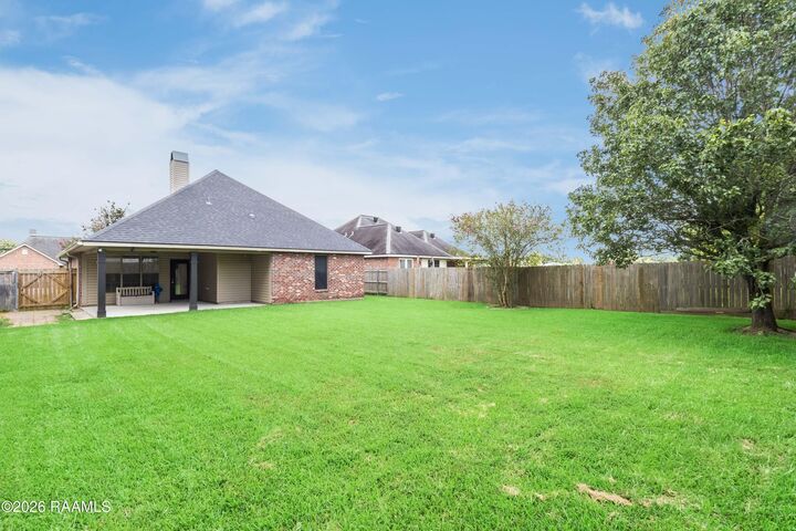 Property Photo:  213 Colchester Drive  LA 70518 