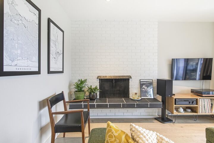 Property Photo: 1825 W 8th Avenue 304 BC V6J 1V9