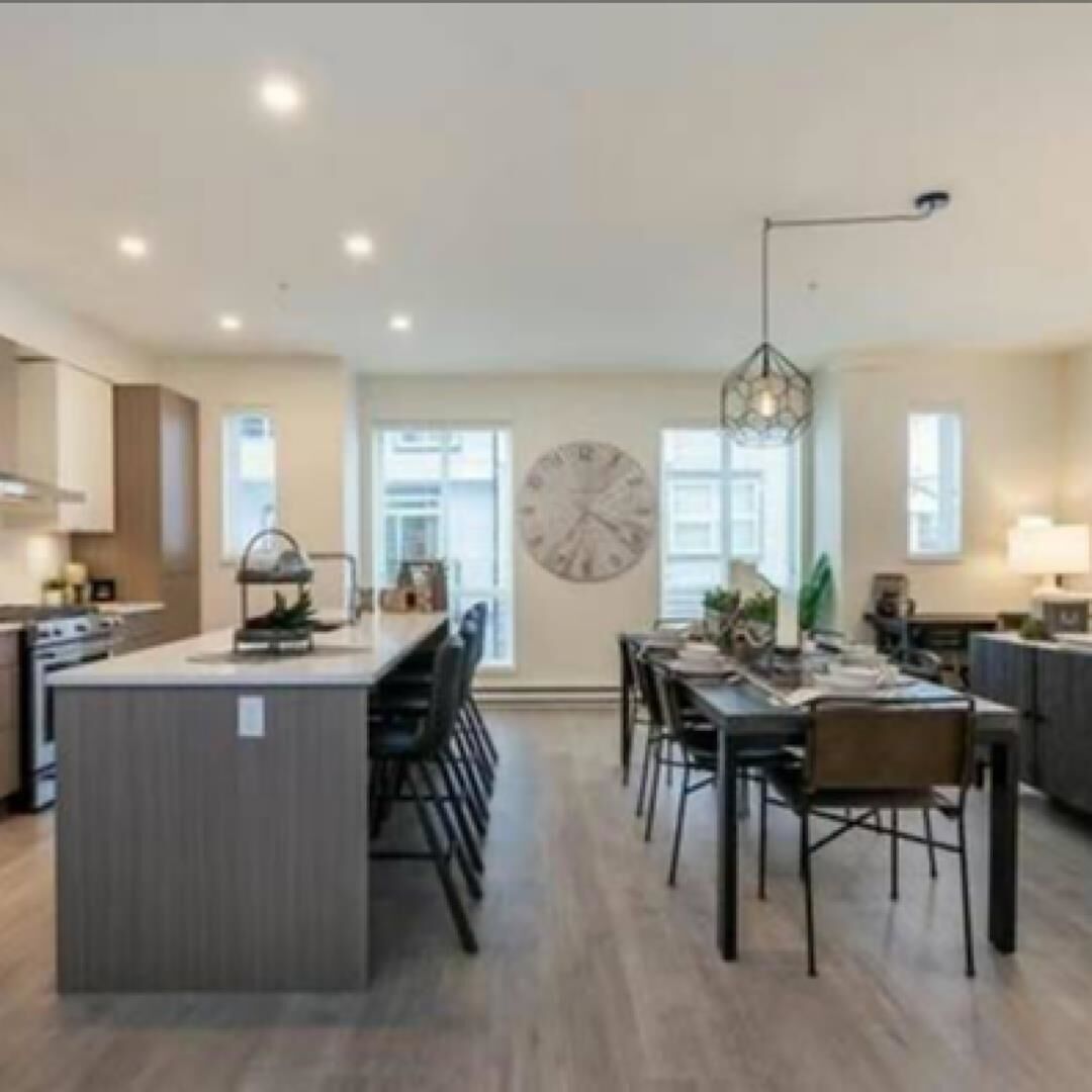 Property Photo:  7947 209 Street 17  BC V2Y 0Y6 