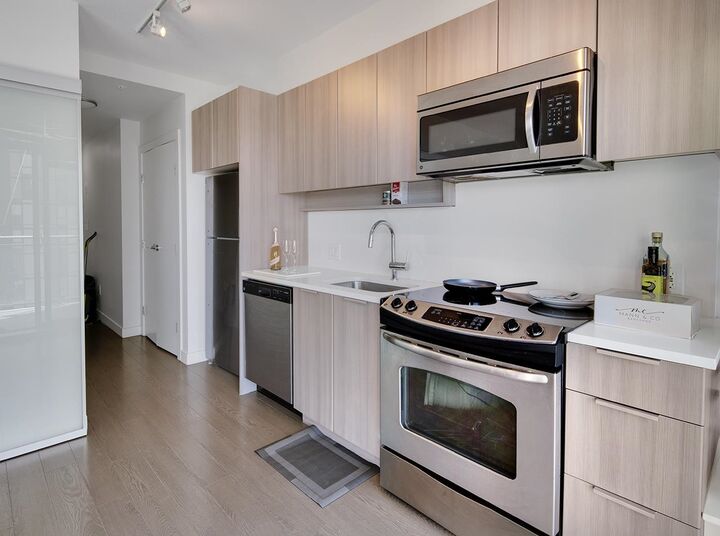Property Photo:  13308 Central Avenue 1805  BC V3T 0M4 