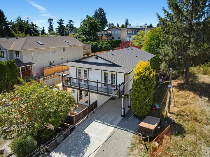 Property Photo: 871 Kent Street BC V4B 4S7