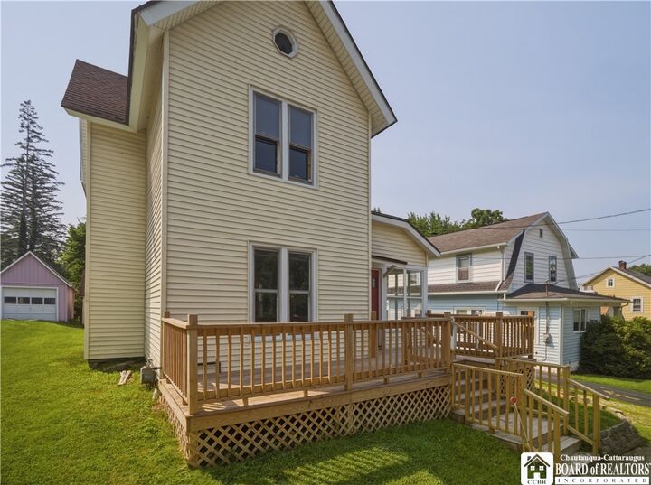 Property Photo:  18 Hess Street  NY 14701 