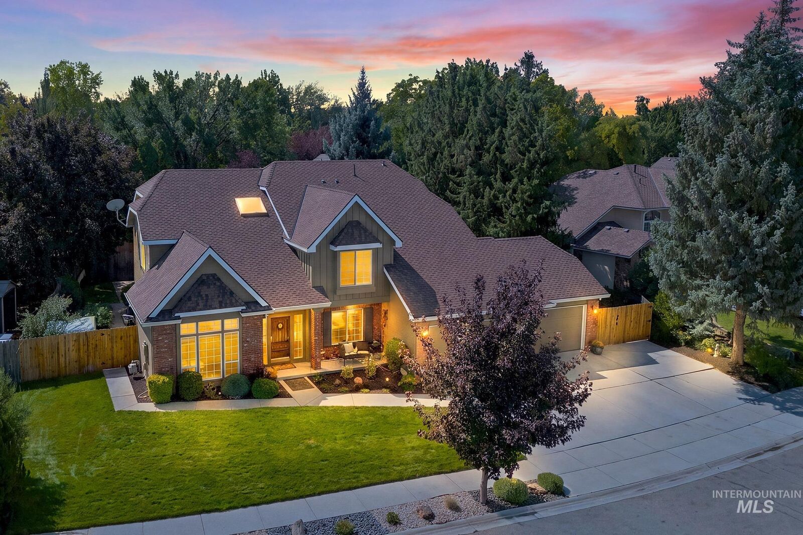 Property Photo: 8019 W Innsbrook Ct ID 83704