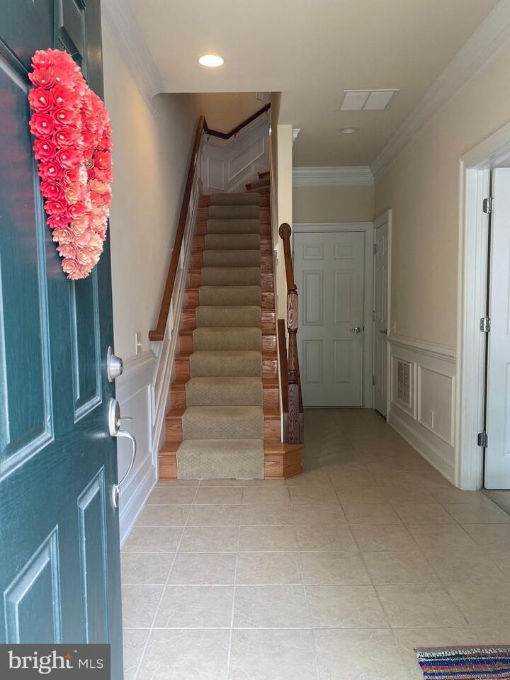 Property Photo:  9532 Canonbury Square  VA 22031 