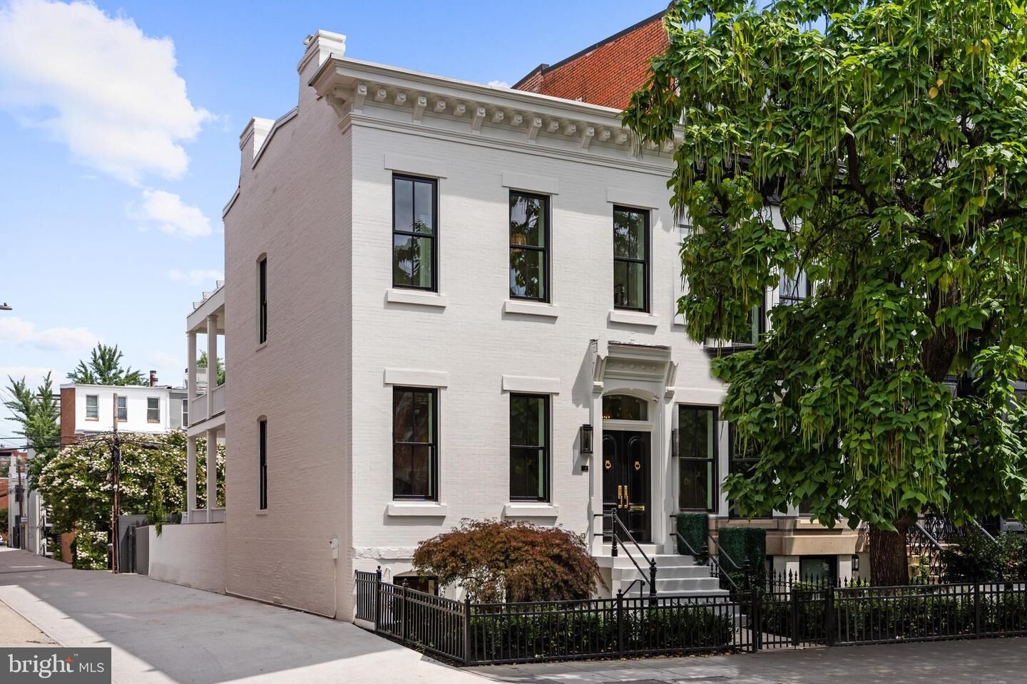 Property Photo: 1315 R Street NW DC 20009