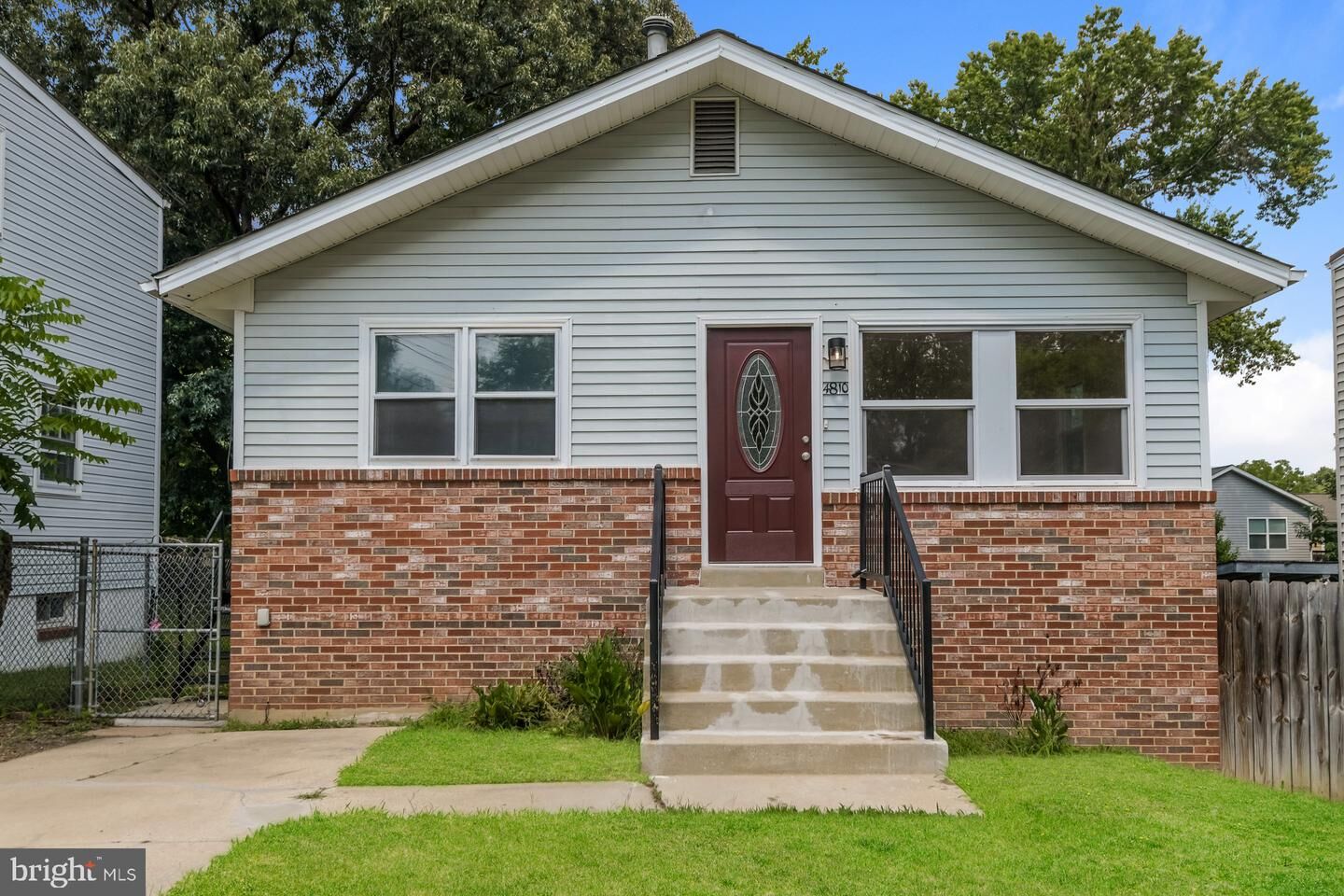 Property Photo: 4810 Lexington Avenue MD 20705