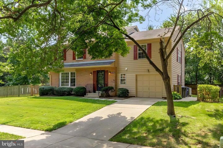 Property Photo:  5300 Alta Vista Road  MD 20814 