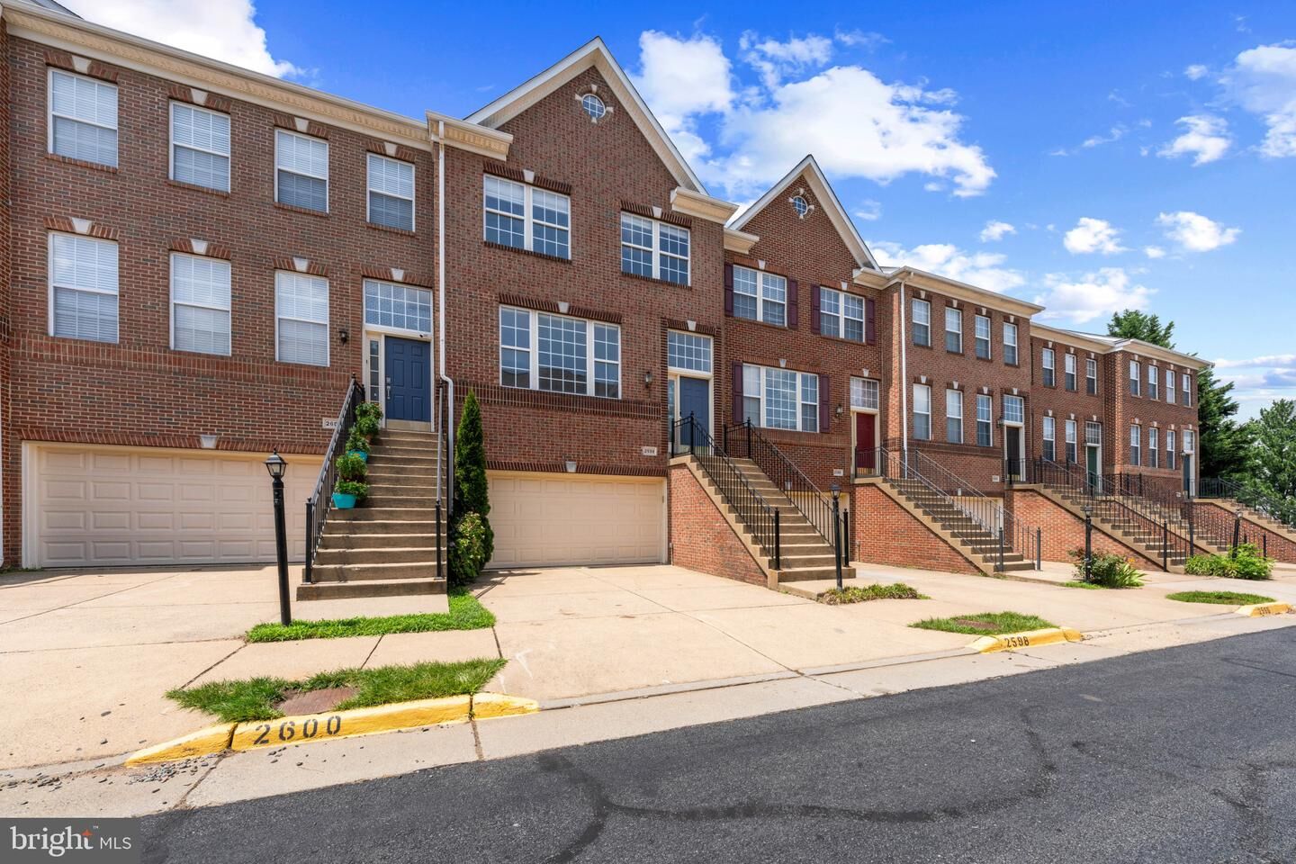 Property Photo:  2598 Logan Wood Drive  VA 20171 