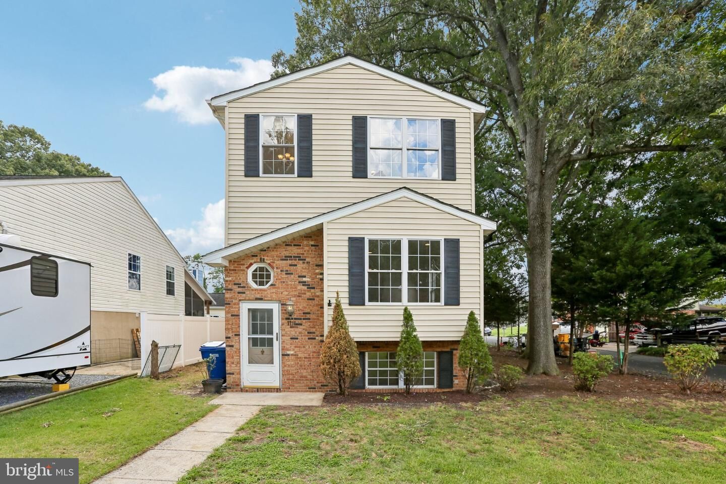 Property Photo:  7736 Woodlawn Avenue  MD 21122 