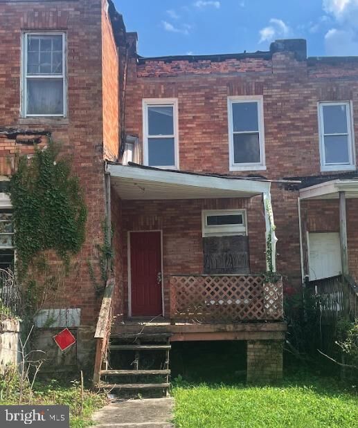 Property Photo: 988 N Franklintown Road MD 21216