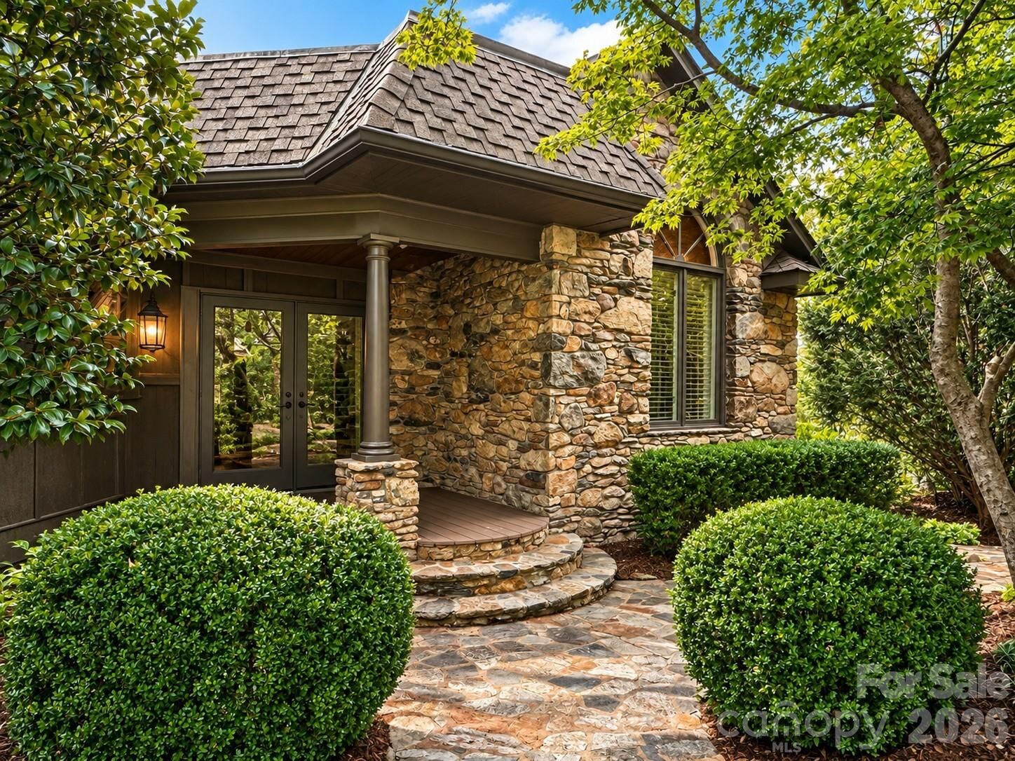 Property Photo:  4821 Elmhurst Drive NE  NC 28601 