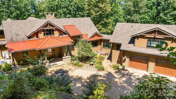 Property Photo:  80 East Reach Road 117  NC 28779 