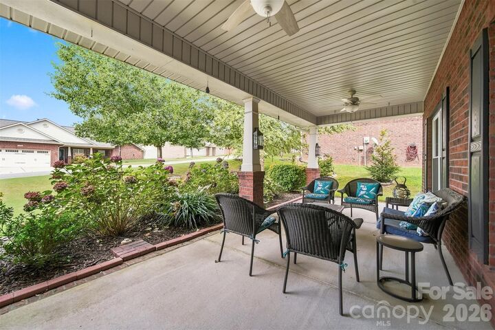 Property Photo:  7244 Kenyon Drive  NC 28037 