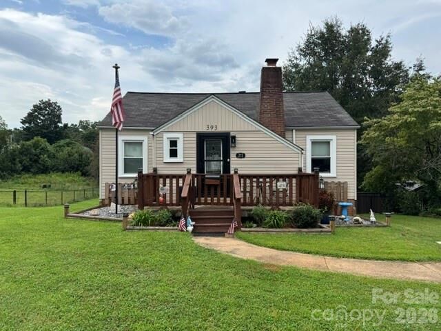 Property Photo:  393 Arlington Street  NC 28043 