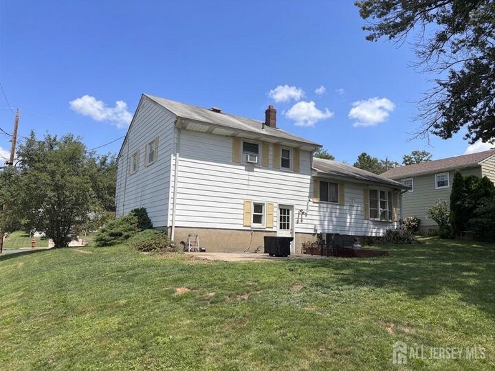 Property Photo:  24 Monush Street  NJ 08882 