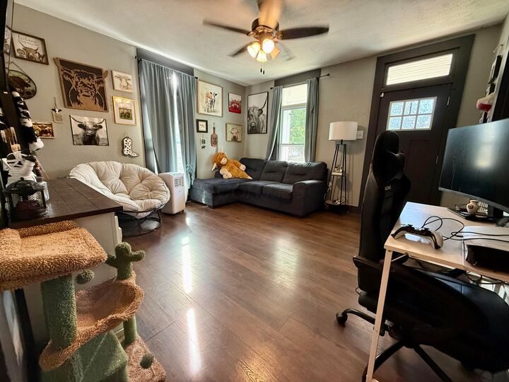 Property Photo: 523 E Paint Street OH 43160