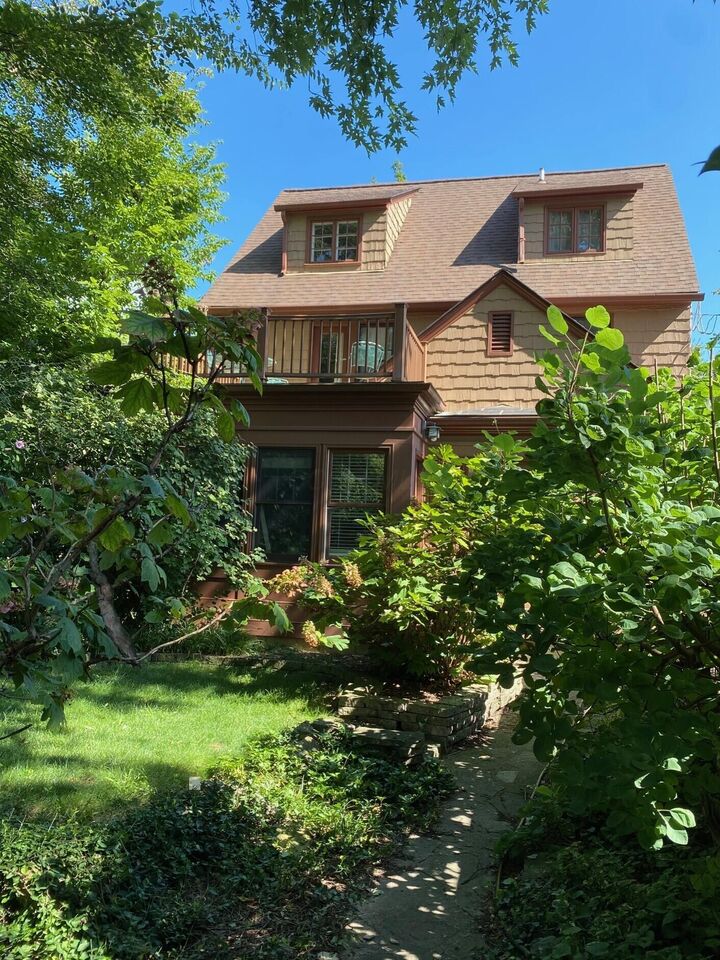 Property Photo: 393 Mimring Road OH 43202