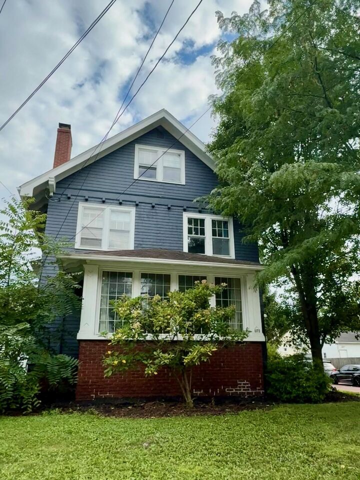 Property Photo: 1173 E Center Street OH 43302