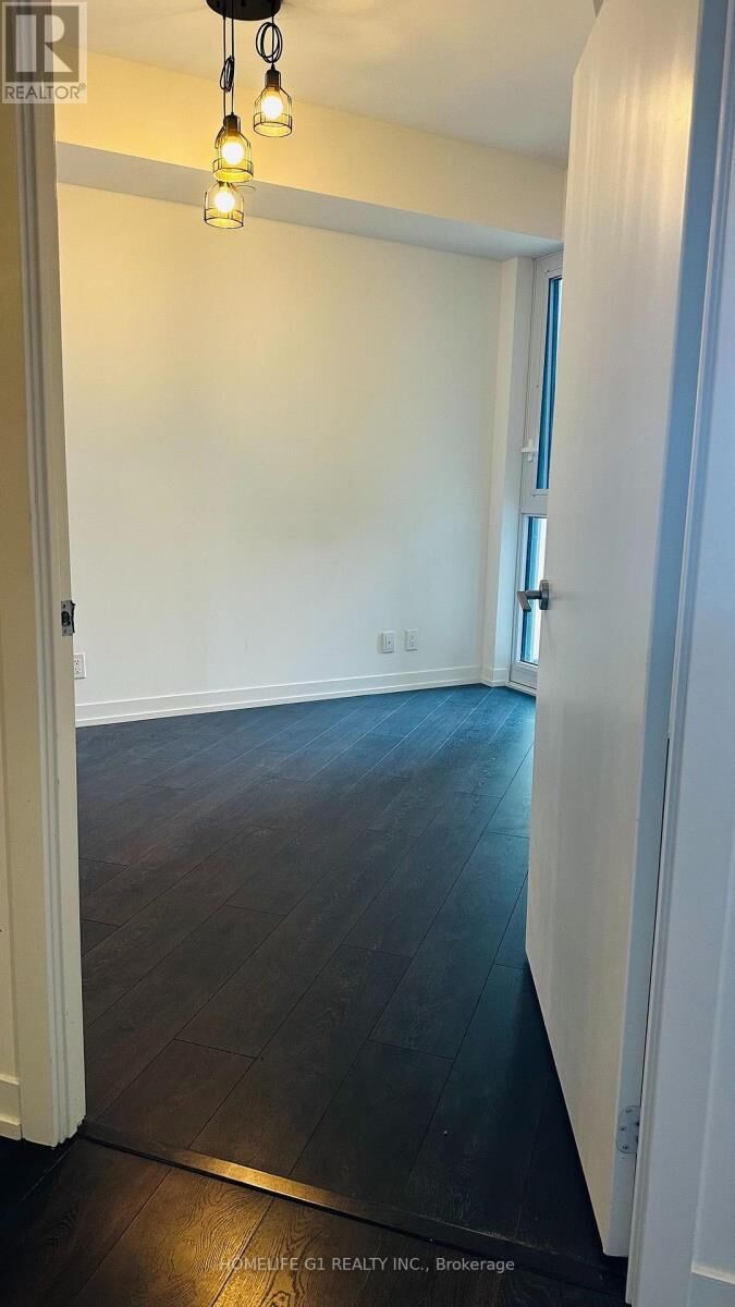 Property Photo: 2020 Bathurst Street 1101 ON M5P 0A6