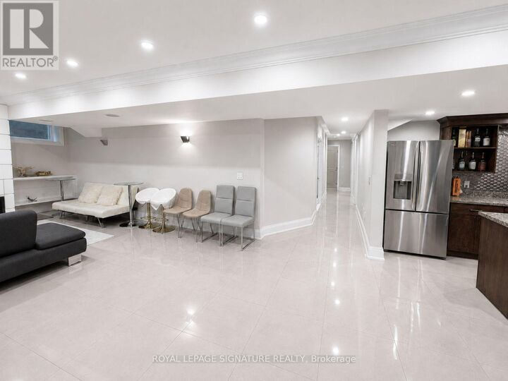 Property Photo:  12 Terrace Avenue Lower  ON M2R 1E9 