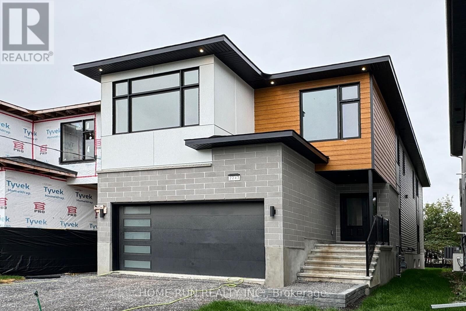 Property Photo:  2239 Page Road  ON K1C 7K5 