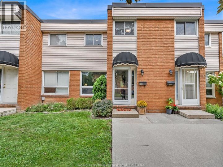 Property Photo: 301 Victoria D ON N9V 3B3