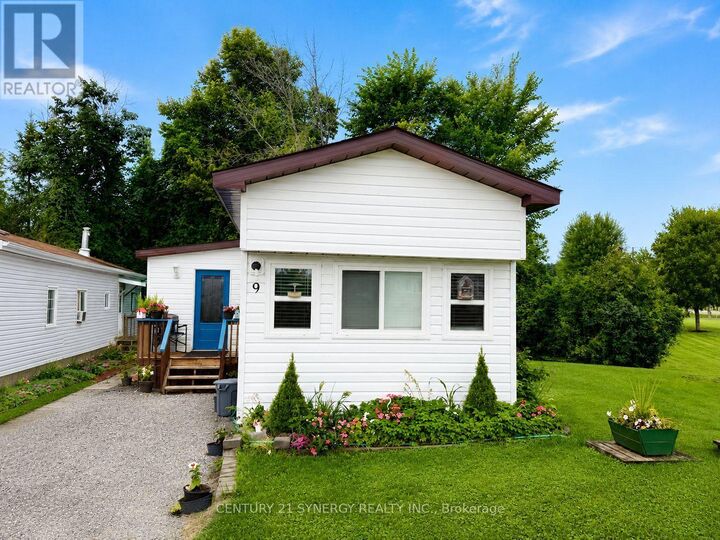 Property Photo:  9 Echo Drive  ON K7A 0J5 