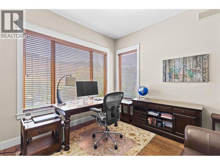 Property Photo:  942 Hewetson Avenue  BC V1W 5H8 