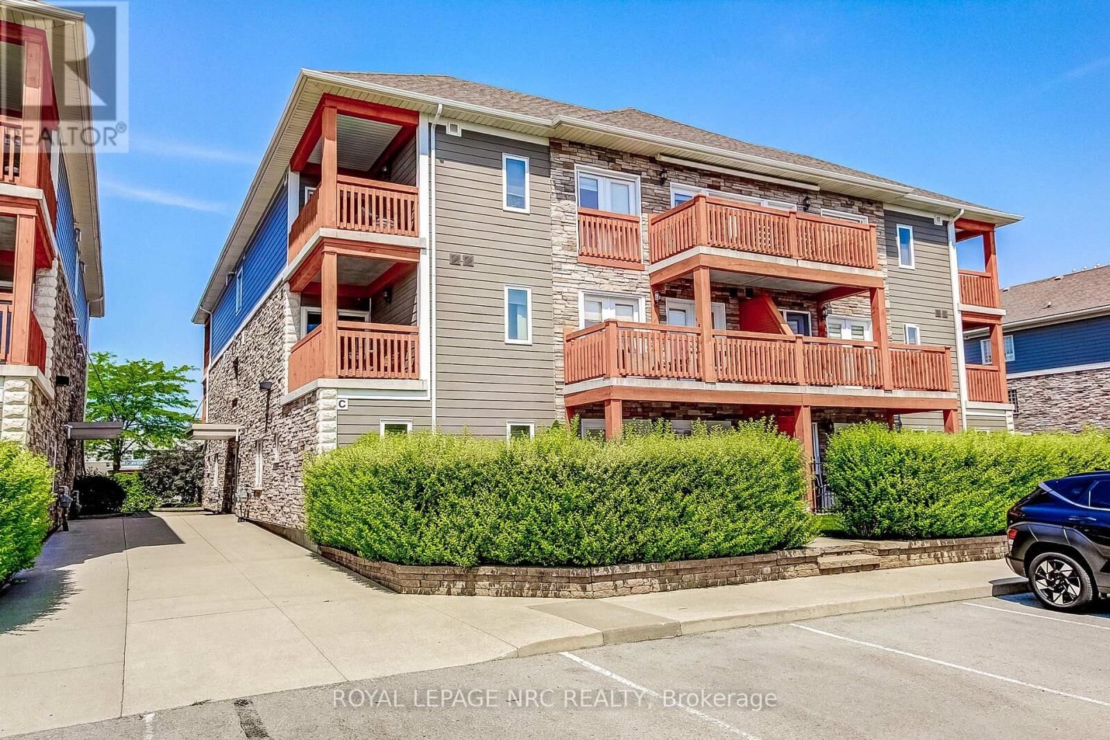 Property Photo:  678 Line 2 Road 211  ON L0S 1T0 
