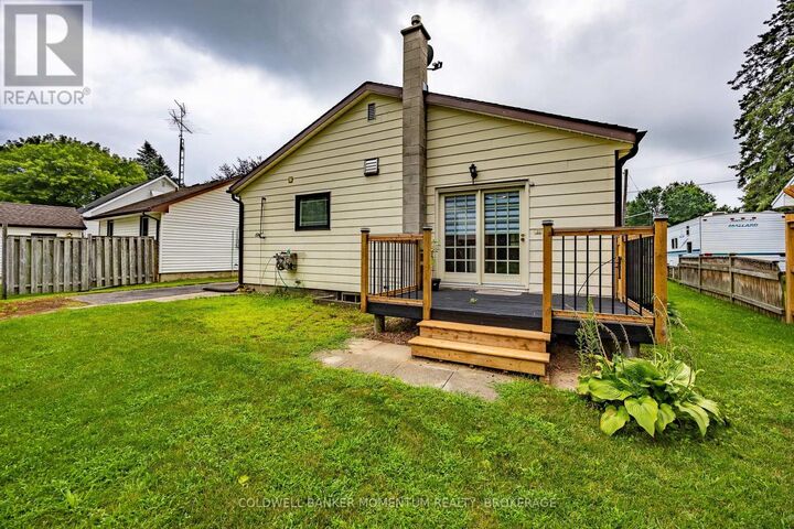 Property Photo:  55716 Main Street  ON N0J 1Y0 