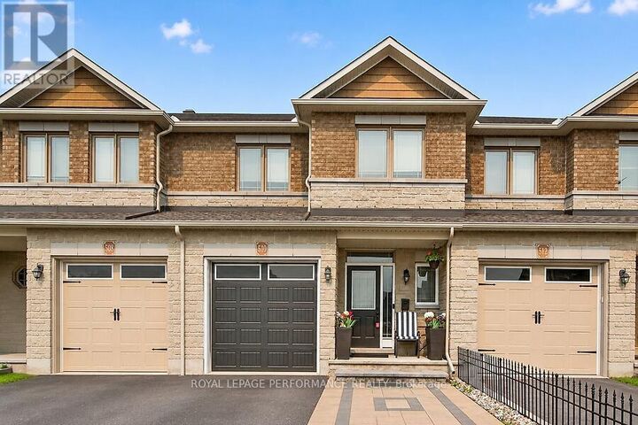 Property Photo: 510 Barrick Hill Road ON K2M 0B5