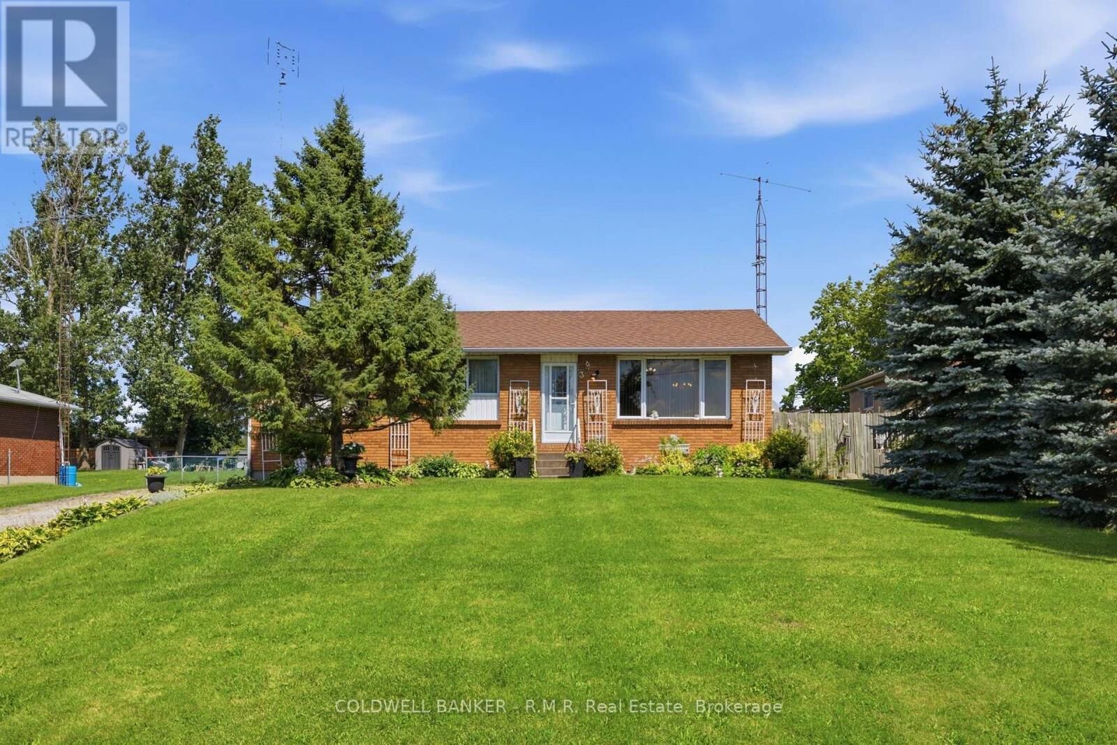 Property Photo: 3 Coleman Crescent ON L1B 1K0