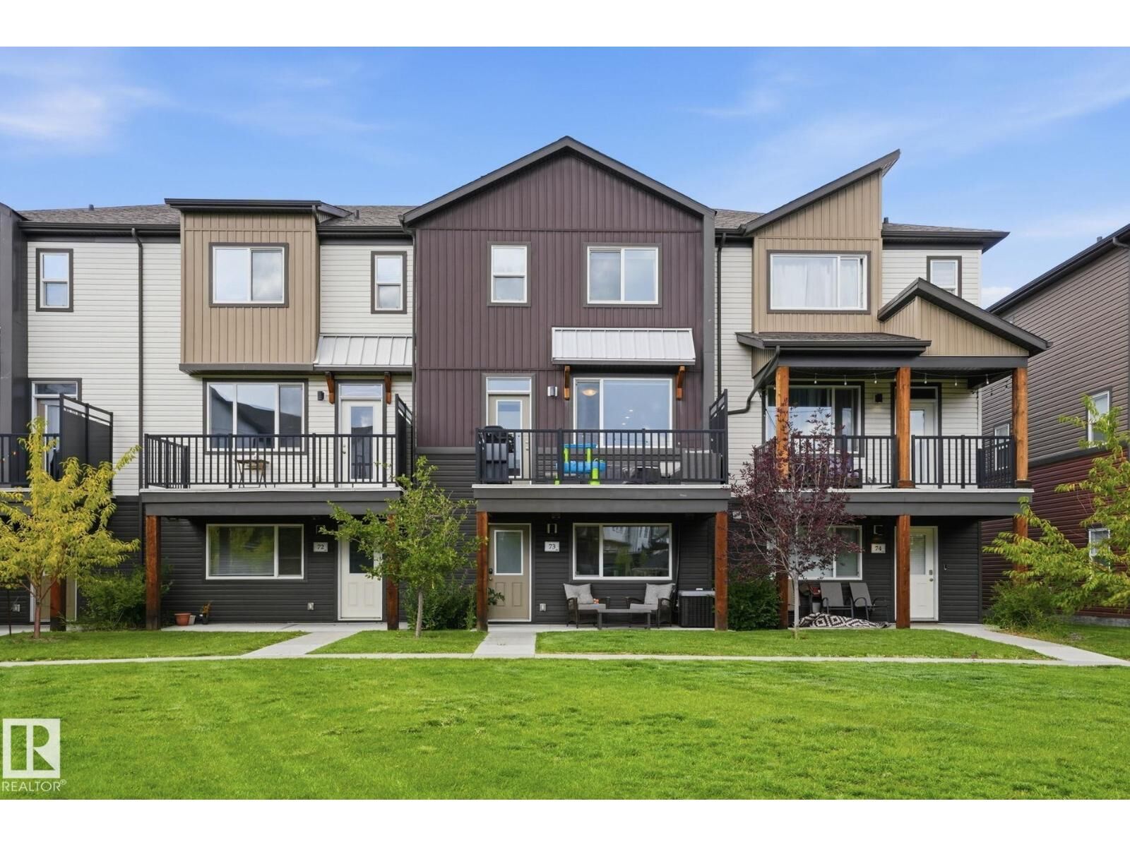 Property Photo: #73 16903 68 St NW AB T5Z 0R1