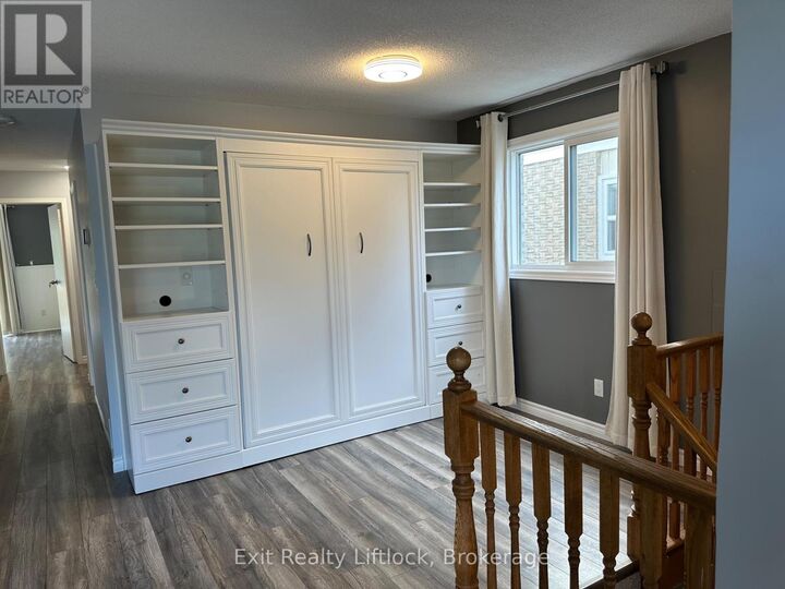 Property Photo:  802 Mountain Ash Road  ON K9J 8K2 