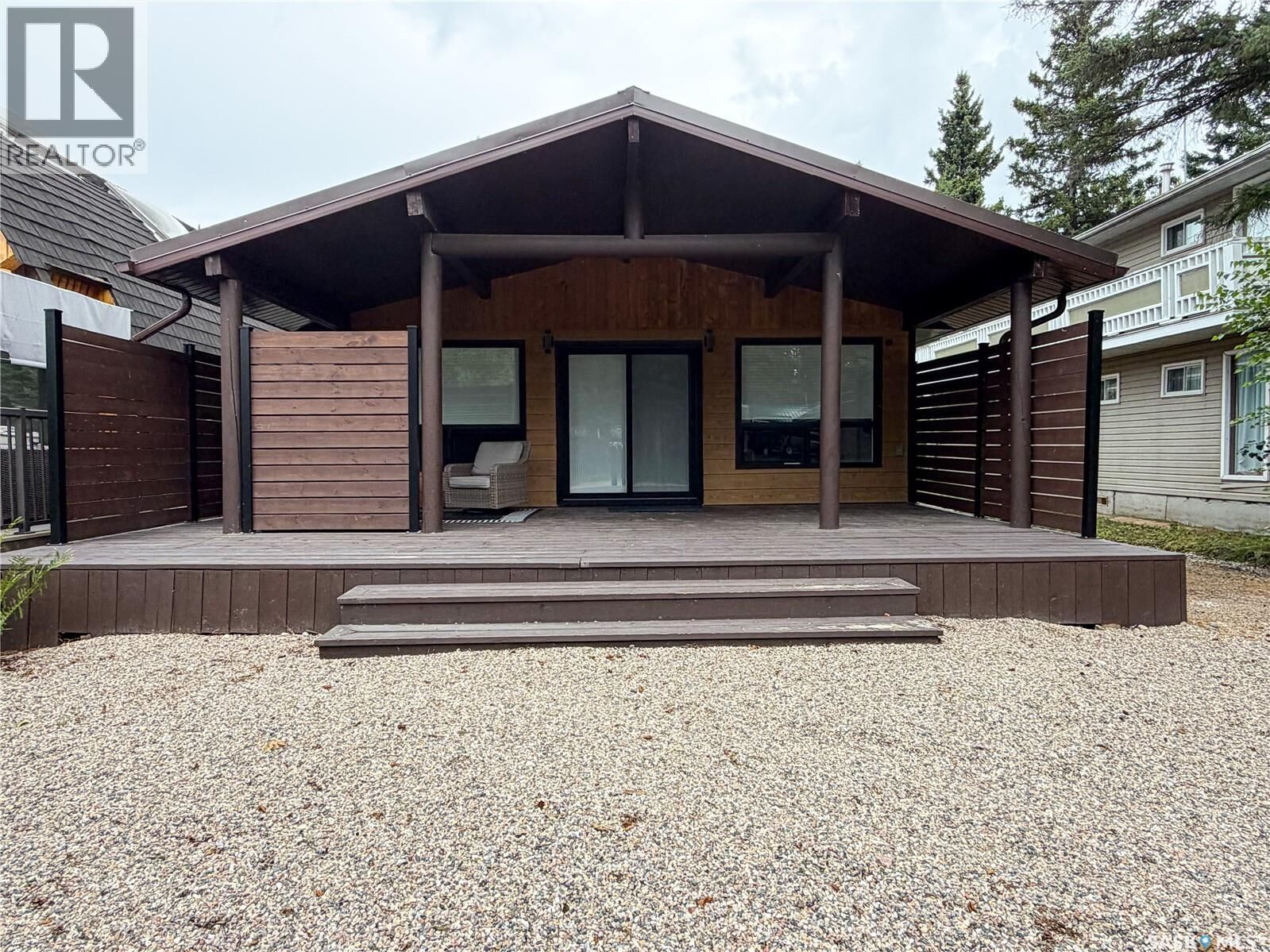 Property Photo: 27 Poplar Street SK S0M 0T0