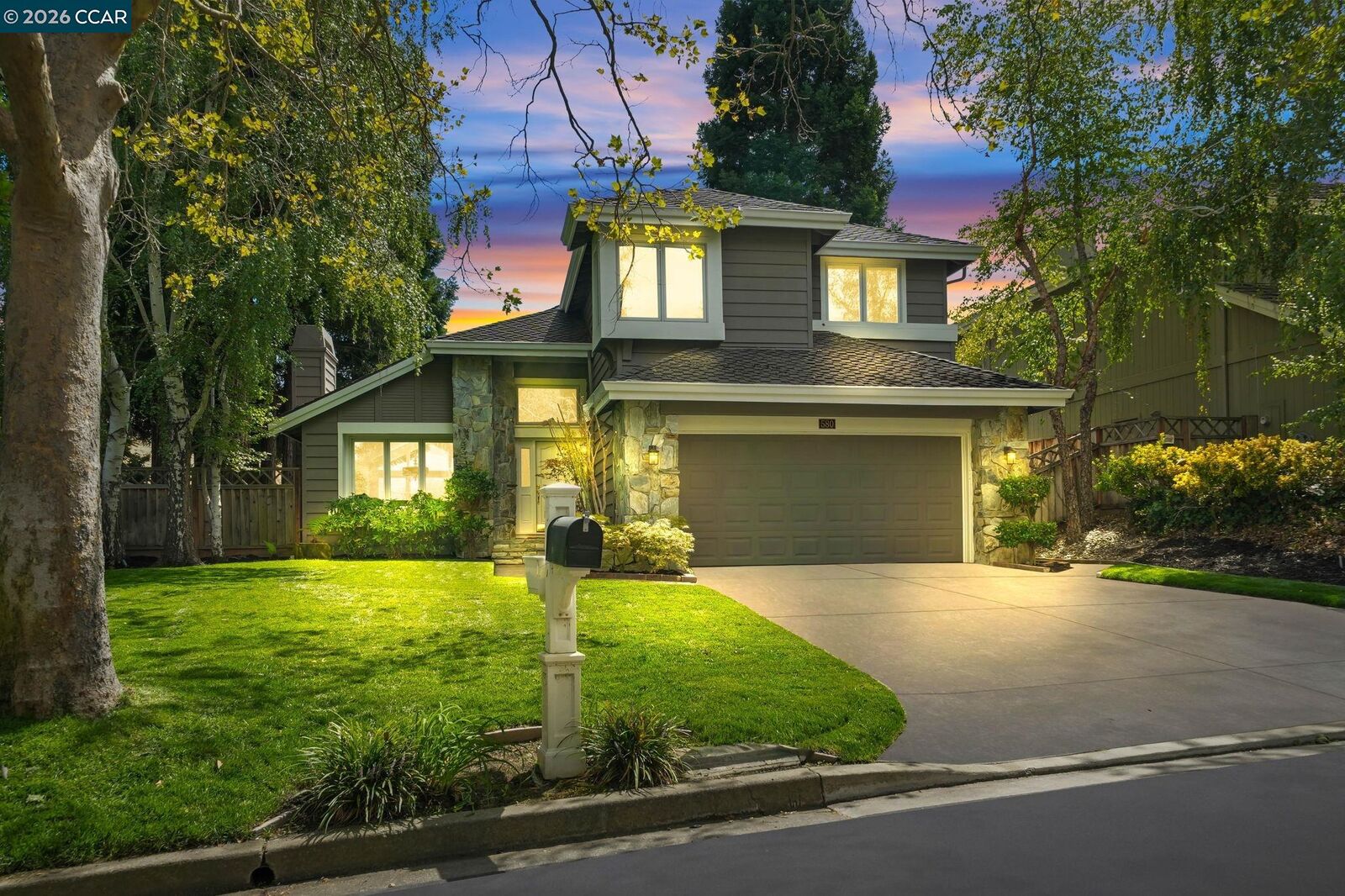 Property Photo:  580 Buttonwood Dr  CA 94506 