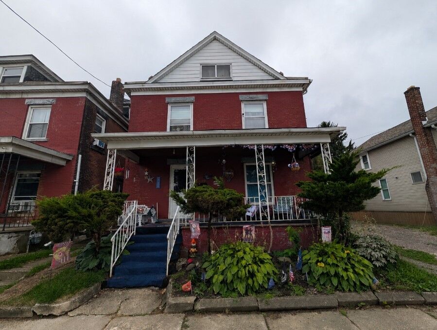 Property Photo: 1009 W 20th Street PA 16502
