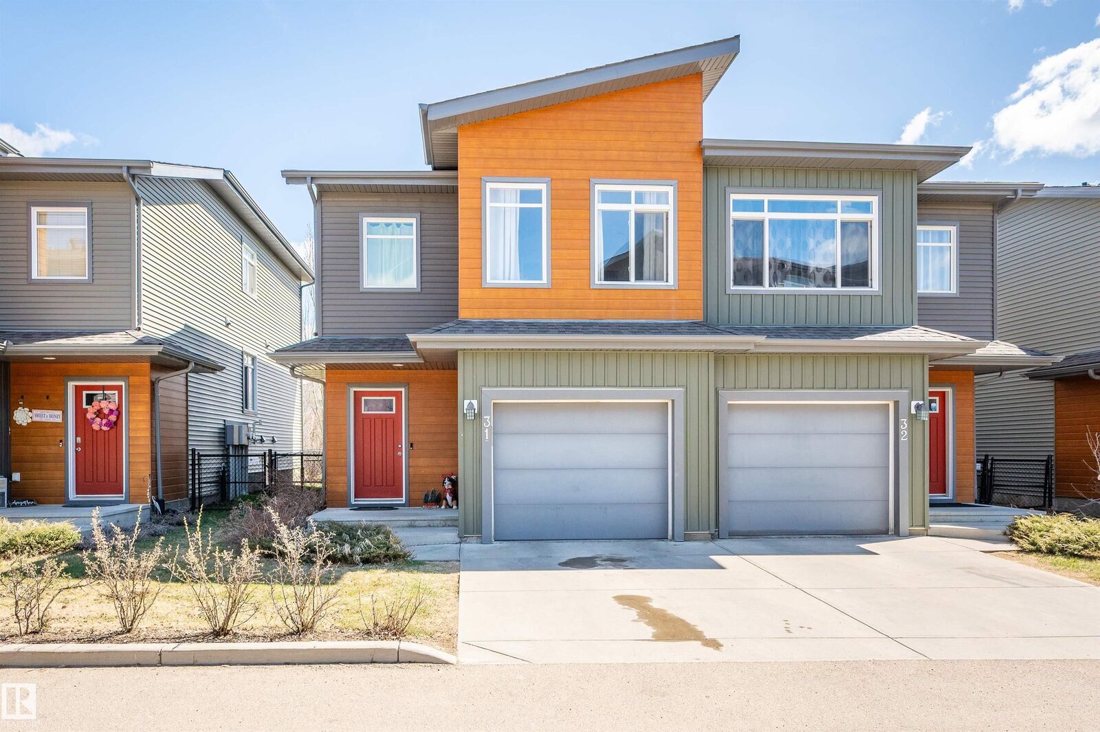 Property Photo: 7503 Getty Gate Gate NW AB T5T 4S8